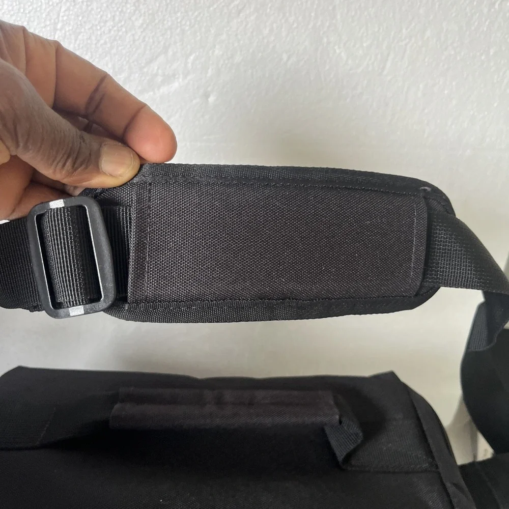 Canon Professional Camera Bag With Shoulder Strap